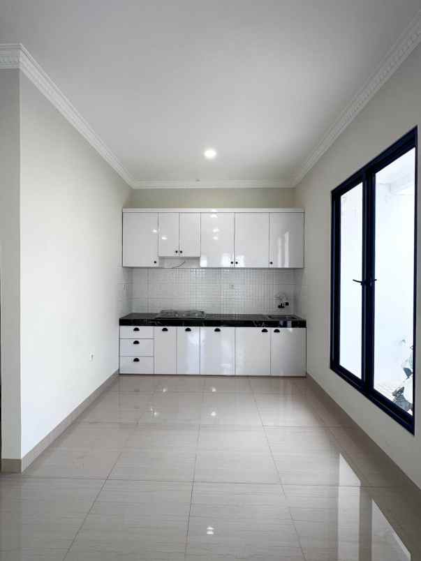 dijual rumah jatibening