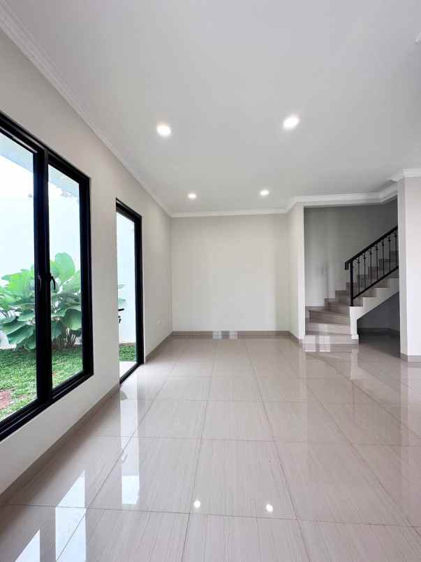 dijual rumah jatibening