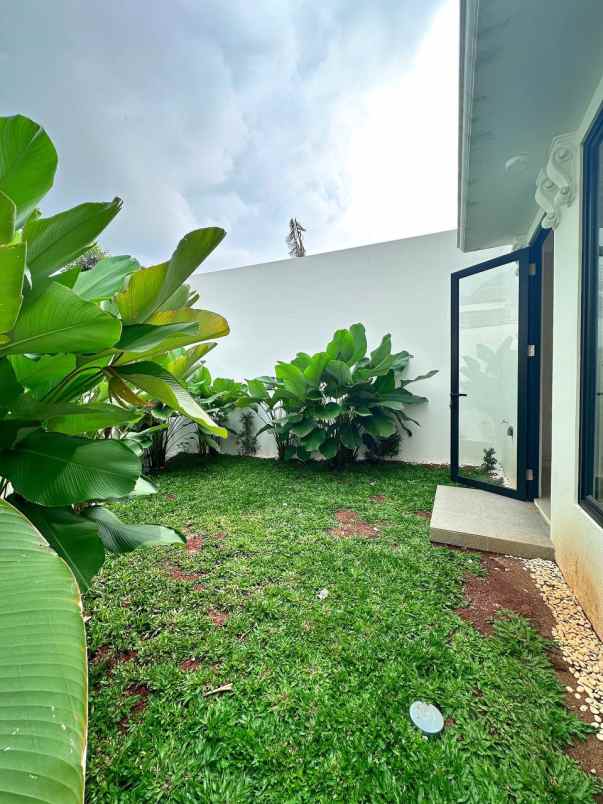 dijual rumah jatibening