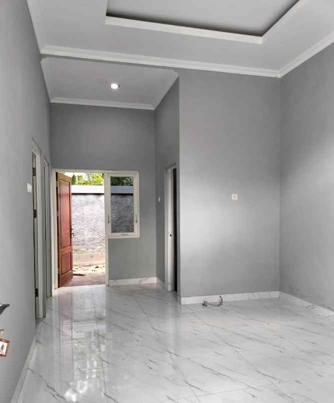 dijual rumah jatisawit balecatur