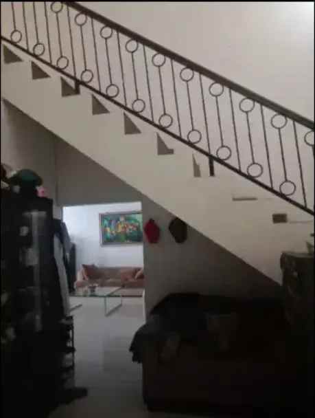 dijual rumah jatiwaringin bekasi