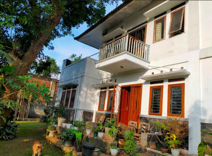 dijual rumah ji dipalaya ciwaruga kec