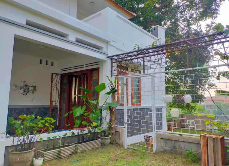 dijual rumah ji dipalaya ciwaruga kec