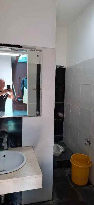 dijual rumah jl balai pustaka