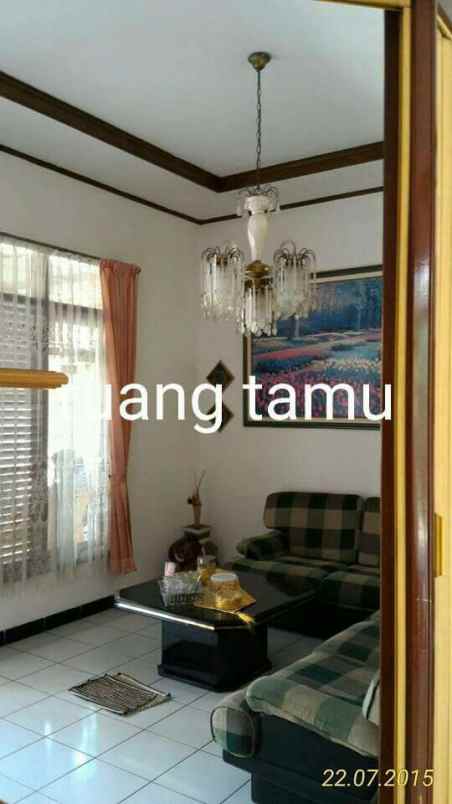 dijual rumah jl batu indah buahbatu