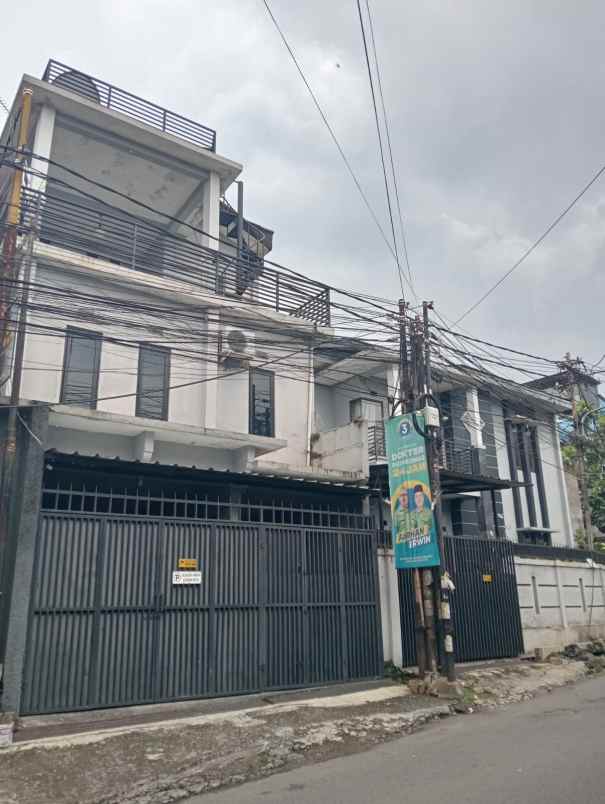 dijual rumah jl cibogo pasteur sukajadi
