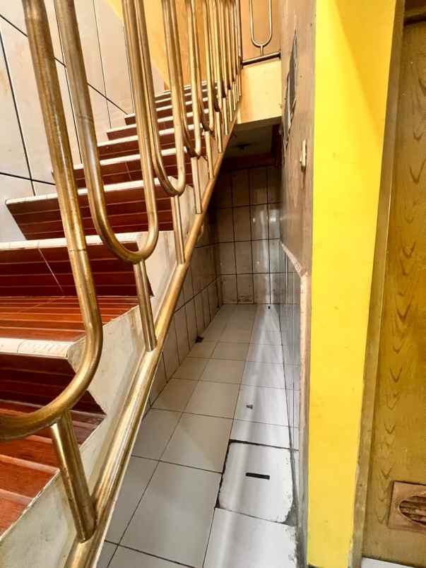 dijual rumah jl cipinang cempedak iv