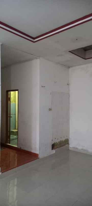 dijual rumah jl delima