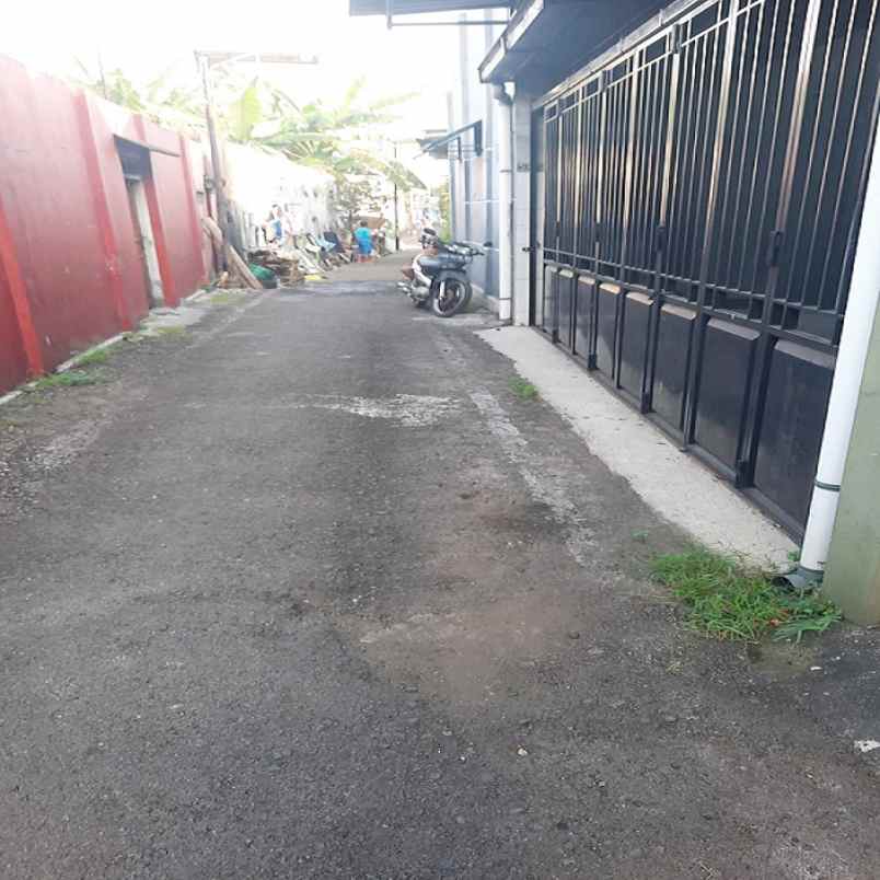 dijual rumah jl joho rt 02 10 gang