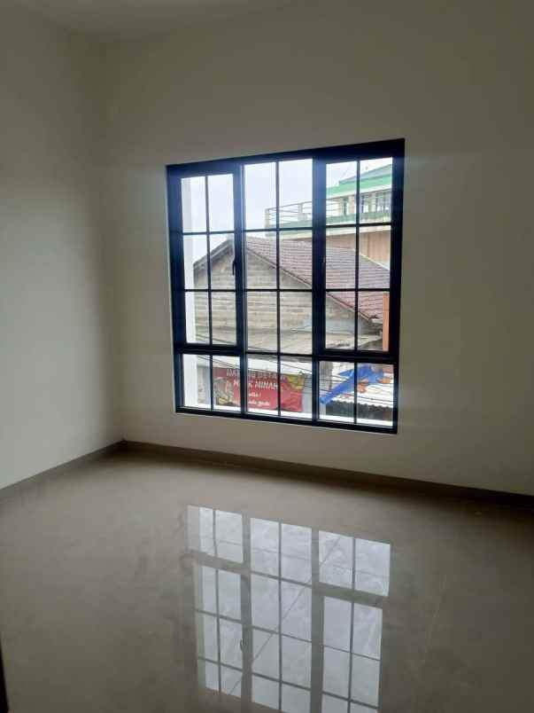dijual rumah jl lembang 2
