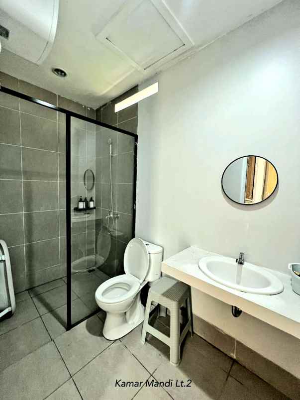 dijual rumah jl mekar wangi moh toha