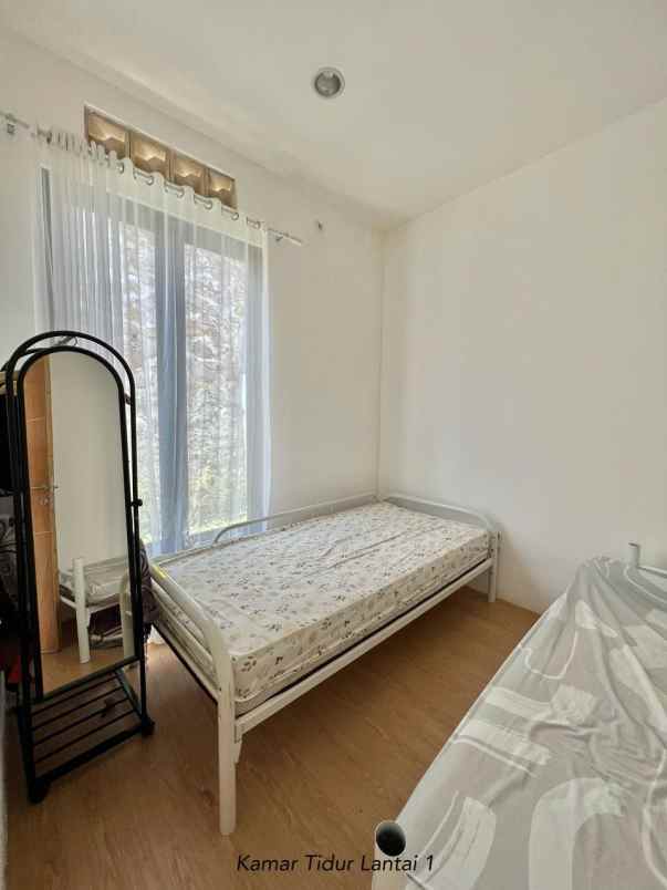 dijual rumah jl mekar wangi moh toha