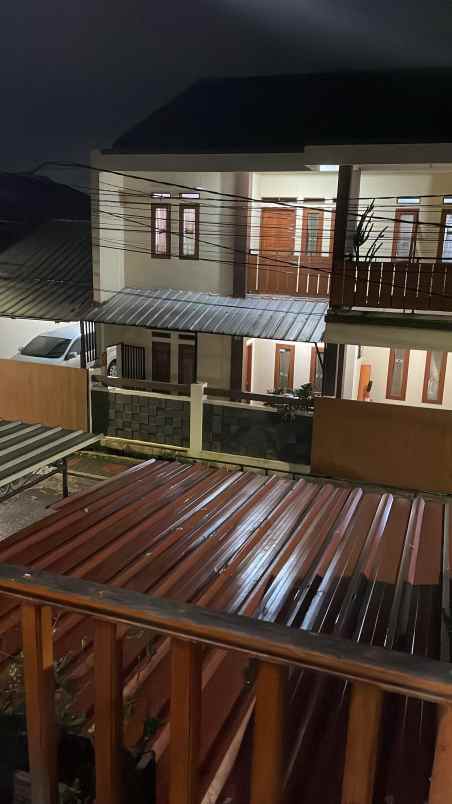 dijual rumah jl meteor barat margahayu