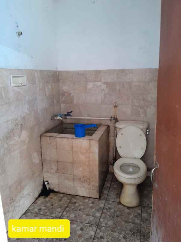 dijual rumah jl mgr sugiyo pranata no 3