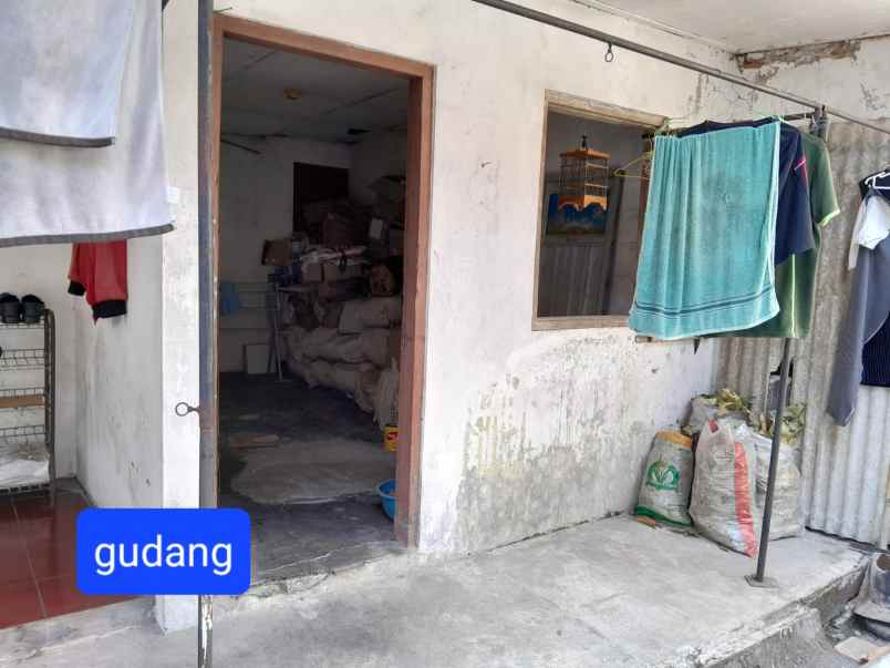 dijual rumah jl mgr sugiyo pranata no 3