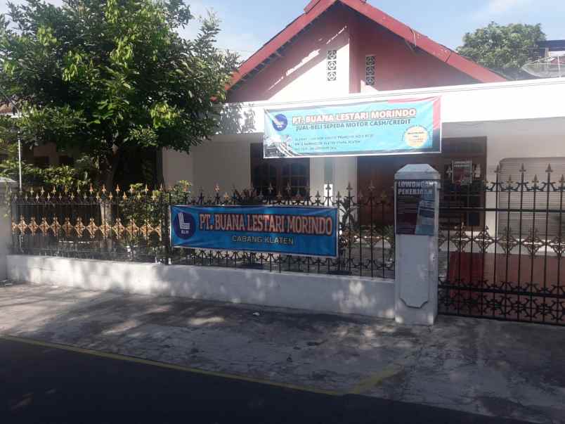 dijual rumah jl mgr sugiyo pranata no 3