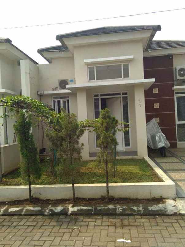 dijual rumah jl nanjung lagadar perum