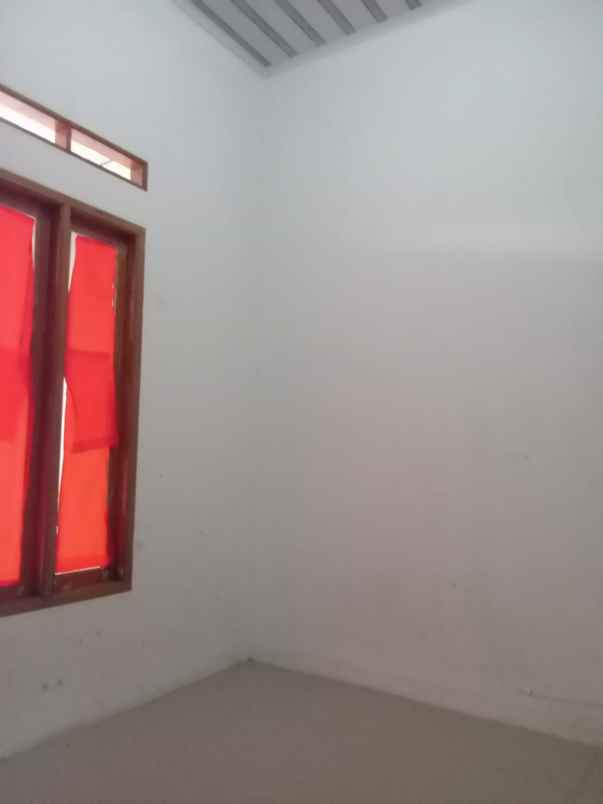 dijual rumah jl pasir putih bedahan