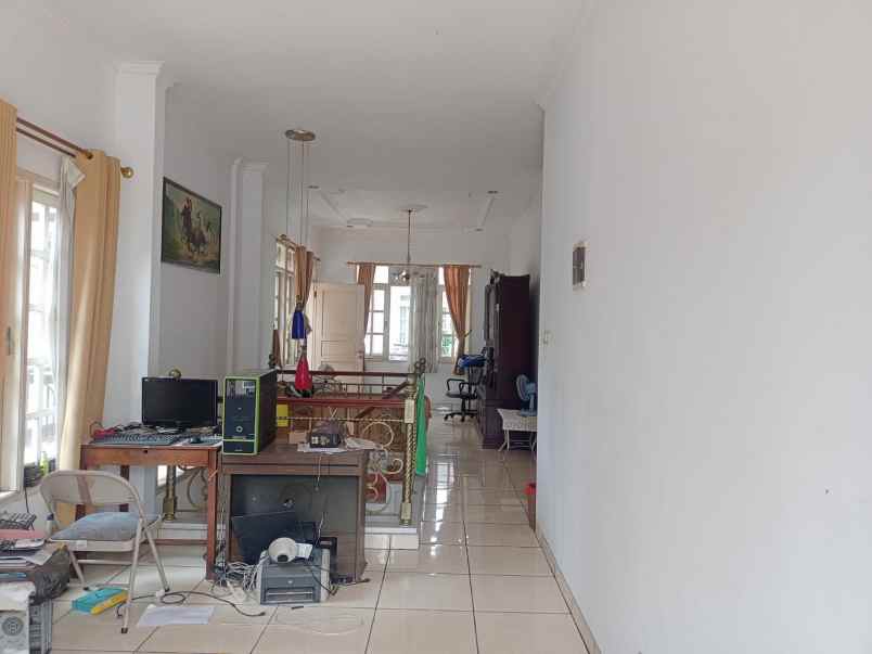 dijual rumah jl pasteur