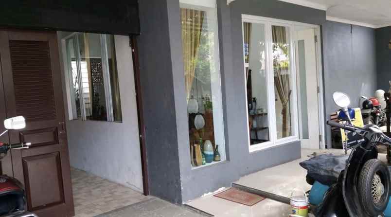 dijual rumah jl penjaringan asri