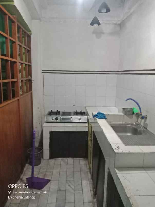 dijual rumah jl raya condet cililitan