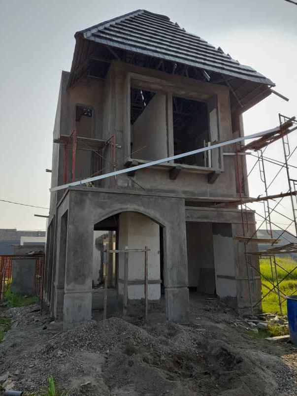 dijual rumah jl raya kebun temu