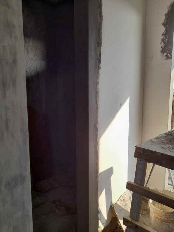 dijual rumah jl raya kebun temu
