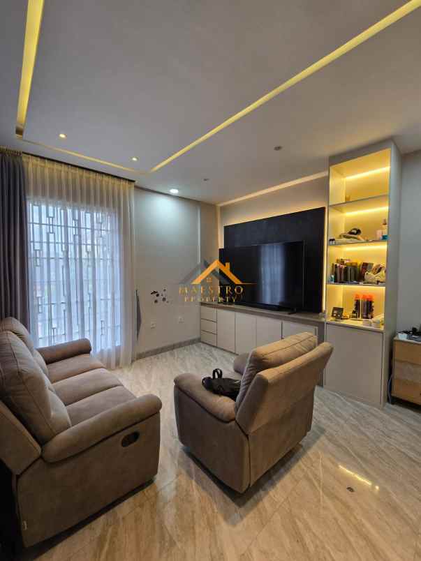 dijual rumah jl sei batang serangan