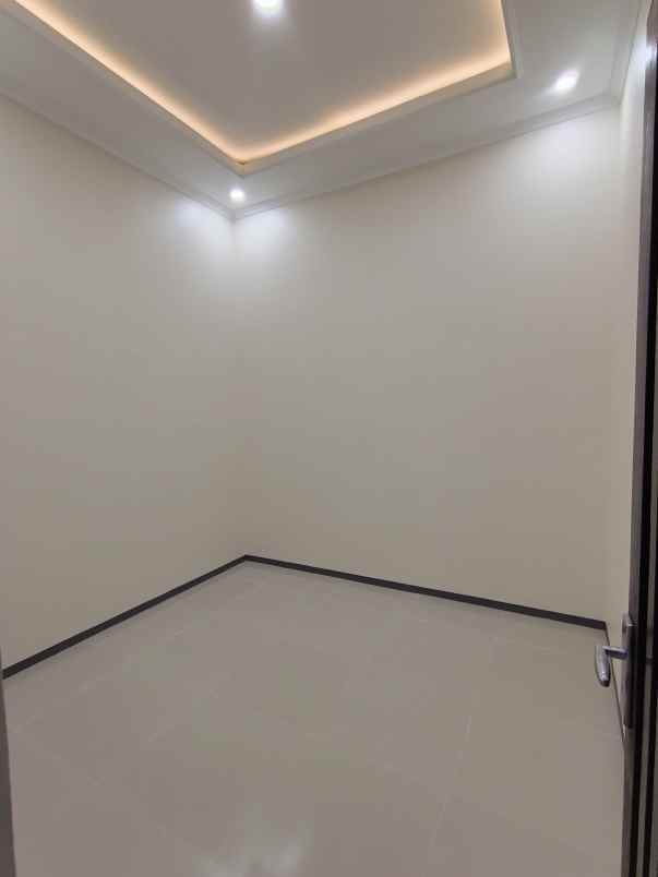 dijual rumah jln bojongmalaka terusan