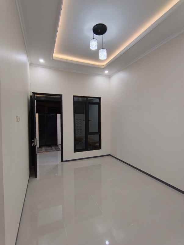 dijual rumah jln bojongmalaka terusan