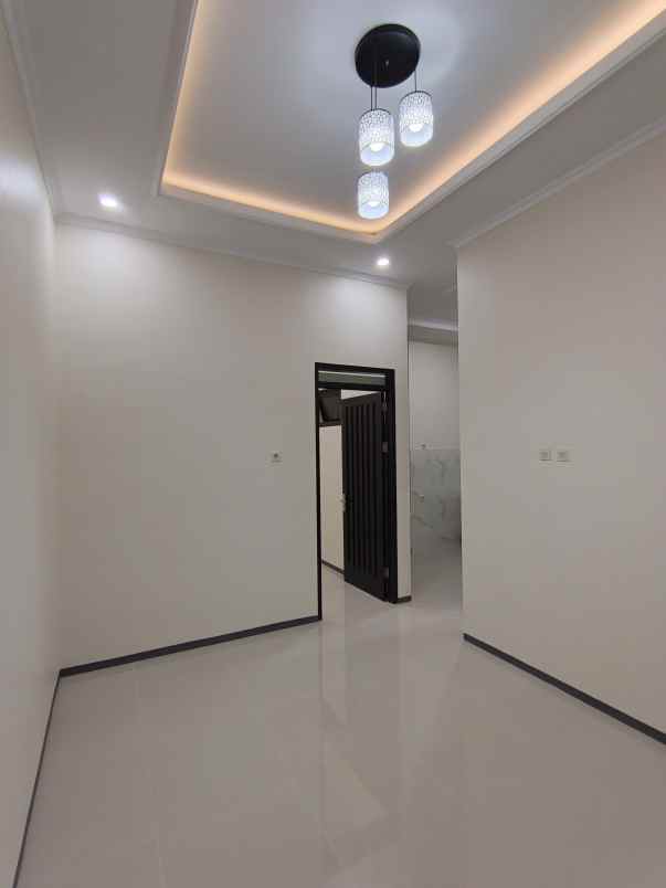 dijual rumah jln bojongmalaka terusan