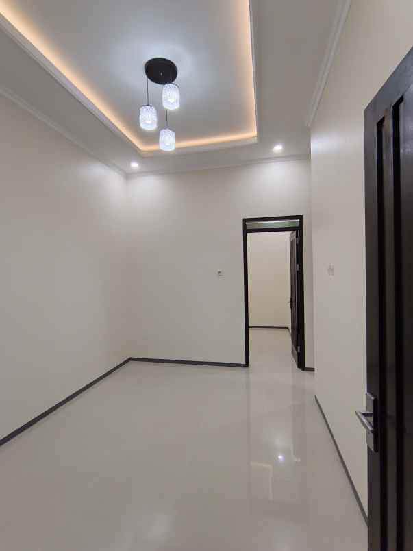 dijual rumah jln bojongmalaka terusan