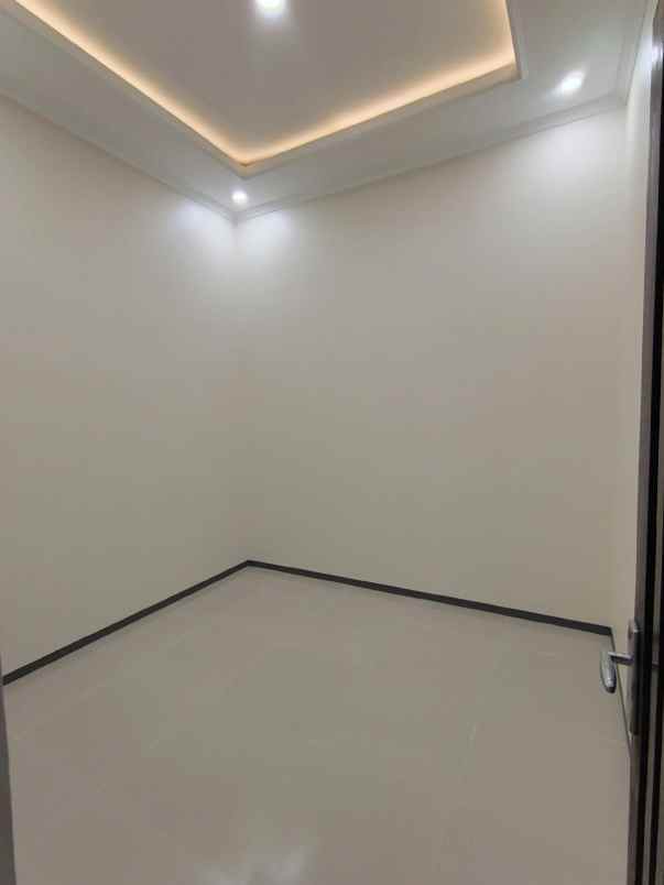 dijual rumah jln bojongmalaka terusan