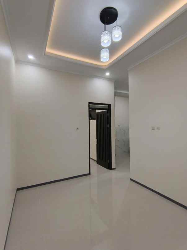 dijual rumah jln bojongmalaka terusan