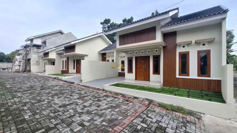 dijual rumah kalasan sleman yogyakarta