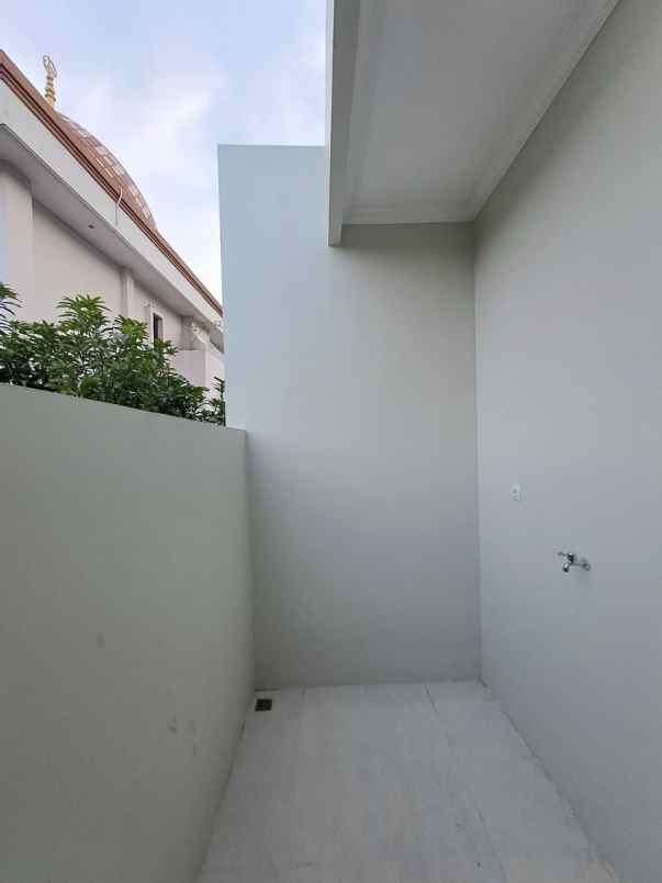 dijual rumah kalimulya cilodong depok