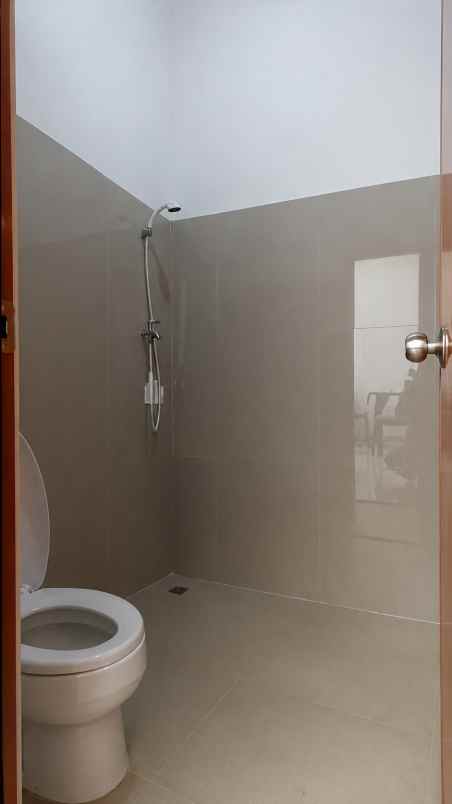 dijual rumah kalimulya cilodong depok