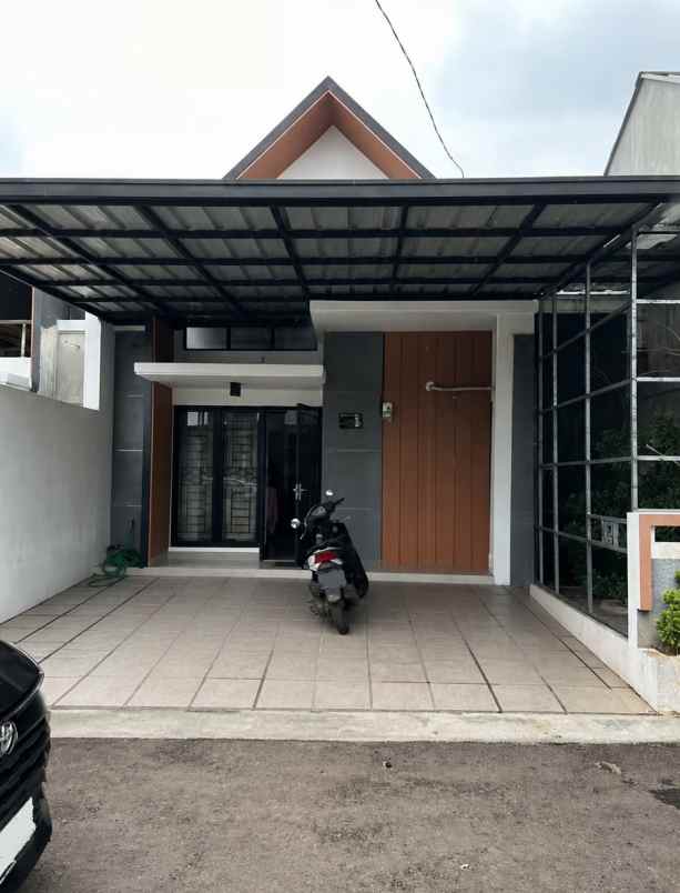 dijual rumah kalimulya cilodong depok
