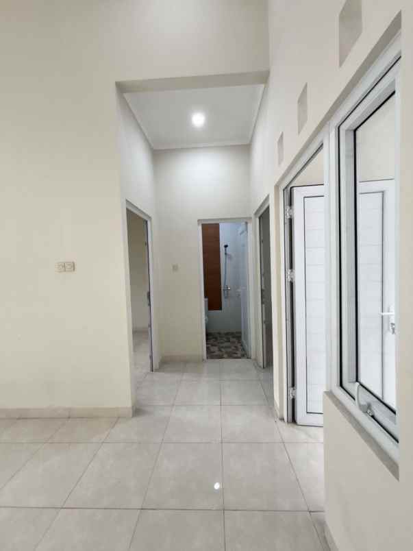 dijual rumah kalimulya cilodong depok