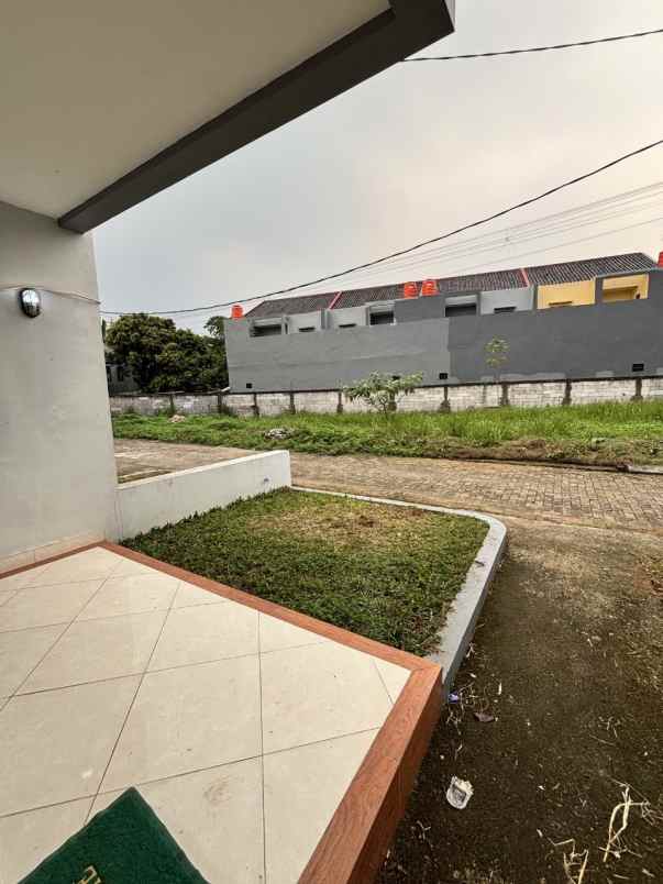 dijual rumah kalimulya cilodong depok