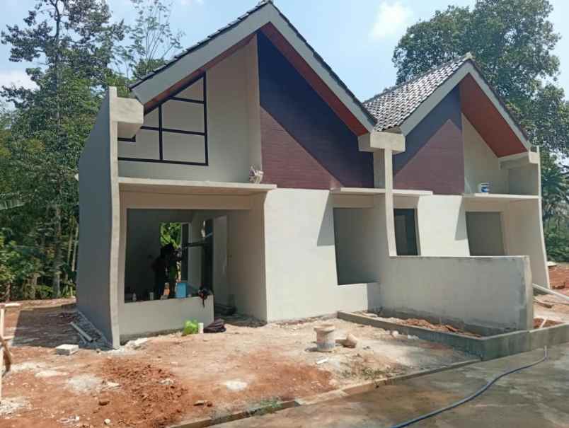dijual rumah kandri