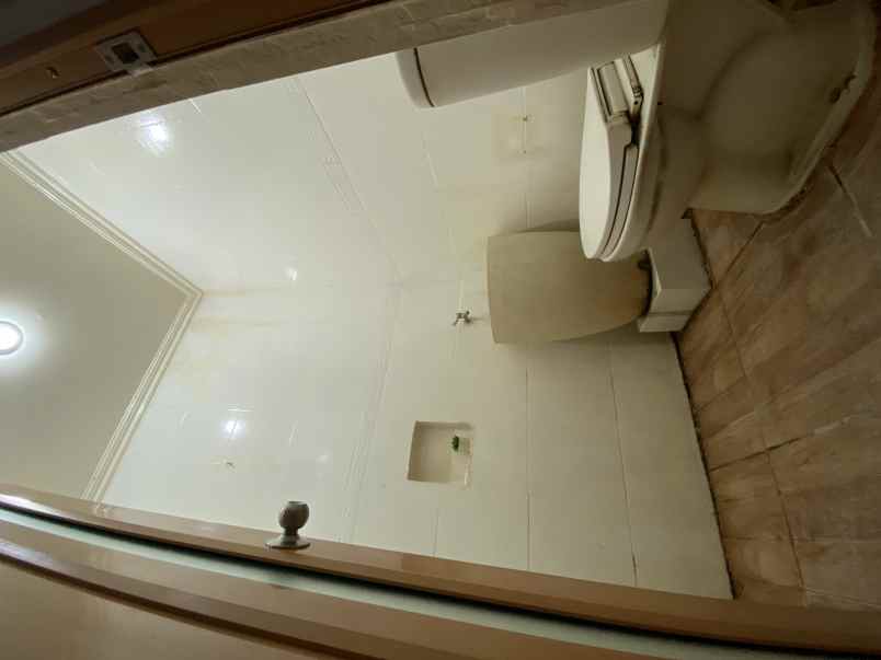 dijual rumah karawaci residence