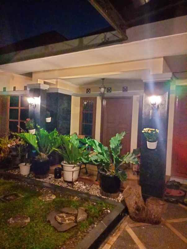 dijual rumah katumiri