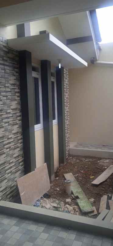 dijual rumah kayuringin jaya bekasi
