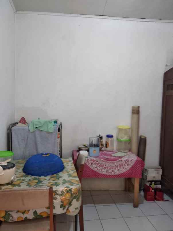 dijual rumah kebon bibit tamansari