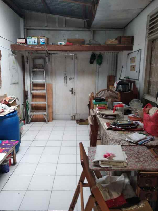 dijual rumah kebon bibit tamansari