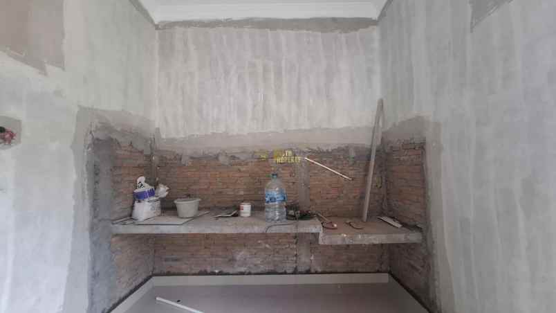 dijual rumah kebondalem prambanan