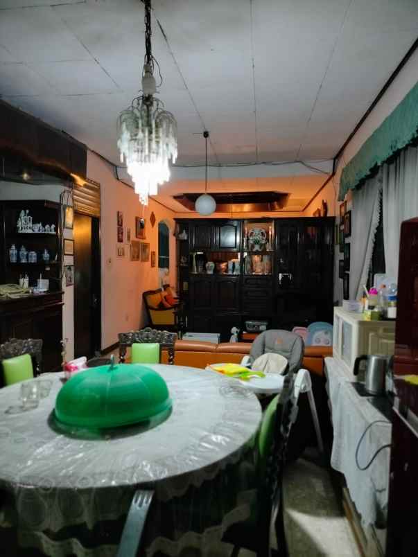 dijual rumah kec coblong
