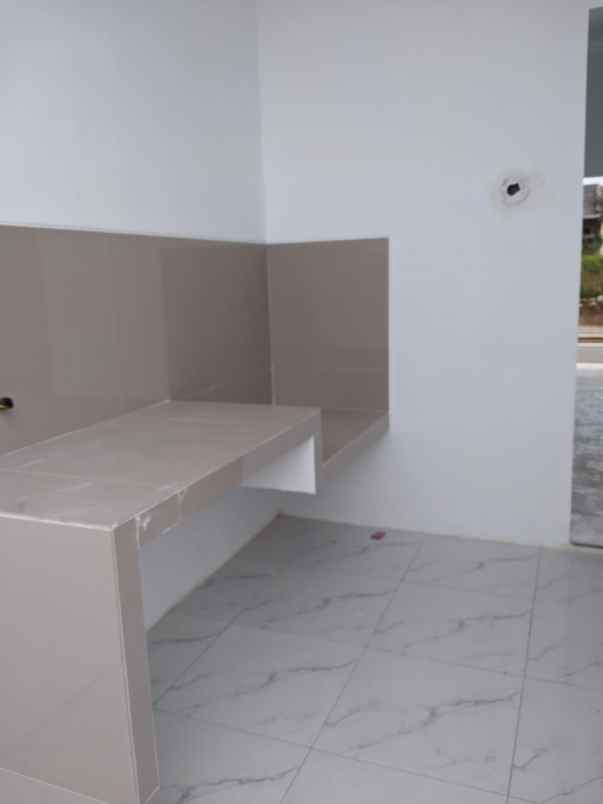 dijual rumah kedungrejo pakis malang