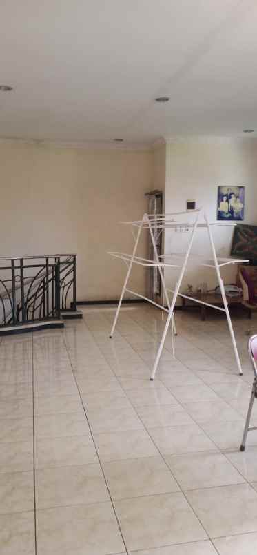 dijual rumah kertajaya